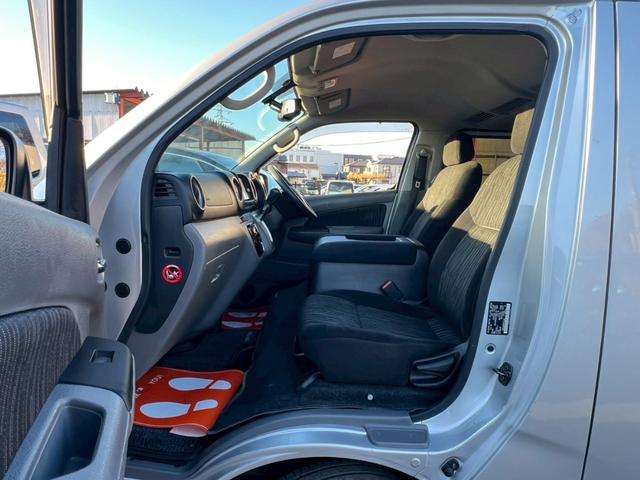 NV350キャラバンバン ロングプレミアムGX 純正ナビ フルセグTV Bluetooth デジタルインナーミラー アラウンドビュー リアヒーター&クーラー 片側パワスラ スノースイッチ エマブレ ETC LEDヘッドライト&フォグ(27枚目)