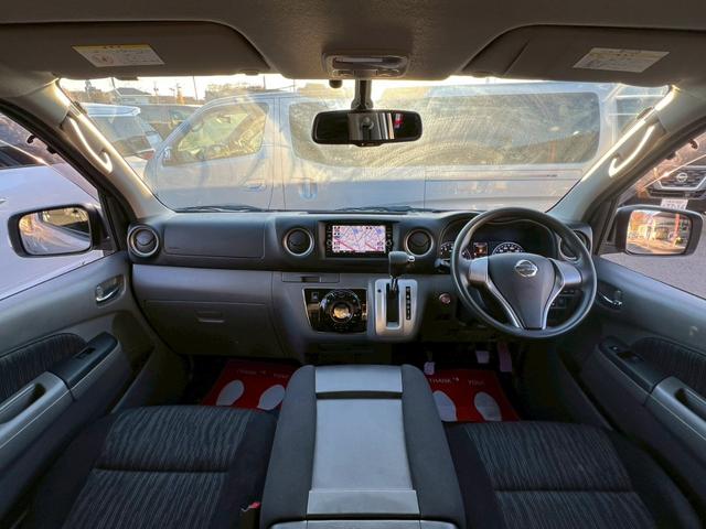 NV350キャラバンバン ロングプレミアムGX 純正ナビ フルセグTV Bluetooth デジタルインナーミラー アラウンドビュー リアヒーター&クーラー 片側パワスラ スノースイッチ エマブレ ETC LEDヘッドライト&フォグ(44枚目)