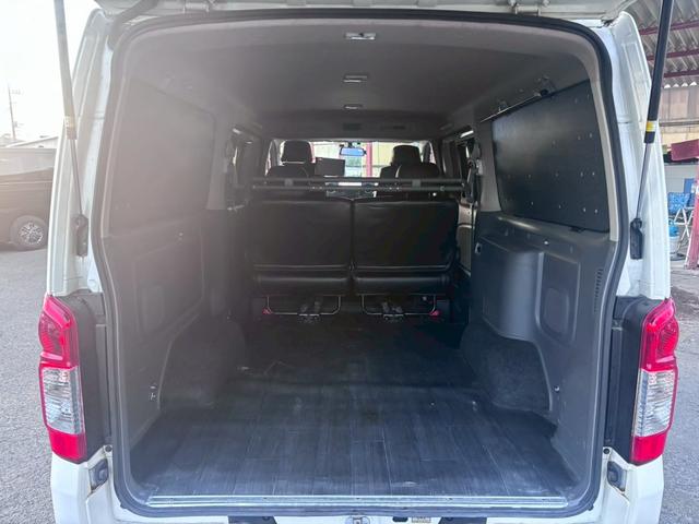 NV350キャラバンバン ロングプレミアムGXターボ ストラーダ10インチナビ フルセグ Bluetooth 黒レザーシートカバー リアヒーター&リアクーラー スマートキー ETC デジタルインナーミラー 後席モニター LEDヘッドライト(40枚目)