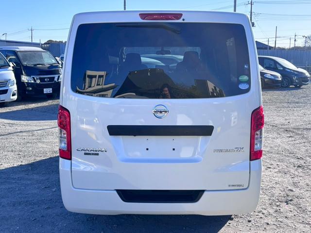 NV350キャラバンバン ロングプレミアムGX ブラックギア 社外ディスプレイオーディオ Bluetooth アラウンドビューモニター アラウンドビューモニター スマートキー エマージェンシーブレーキ 片側パワスラ ベットキット LEDヘッドライト(10枚目)