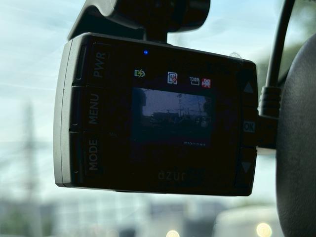 ストリーム Ｘ　ユーザー様直接仕入れ車両　社外ＨＤＤナビ　デジタルＴＶ　ドラレコ　オートエアコン　ＡＢＳ　Ｗエアバック　パワステ　電動格納Ｄミラー　７人乗り　３列シート　キーレスエントリー　ＥＴＣ　走行６．２万キロ台（29枚目）