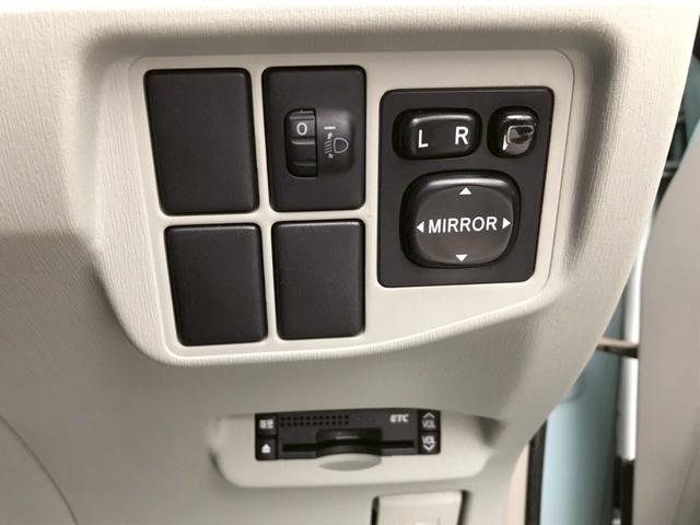 プリウス Ｓ　ユーザー様直接仕入れ車両　純正ナビ　バックモニター　フォグランプ　純正１５インチアルミ　ステアスイッチ　オートライト　電動格納ミラー　シートバックポケット　プッシュスタート　スマートキー　ＥＴＣ車載器（29枚目）