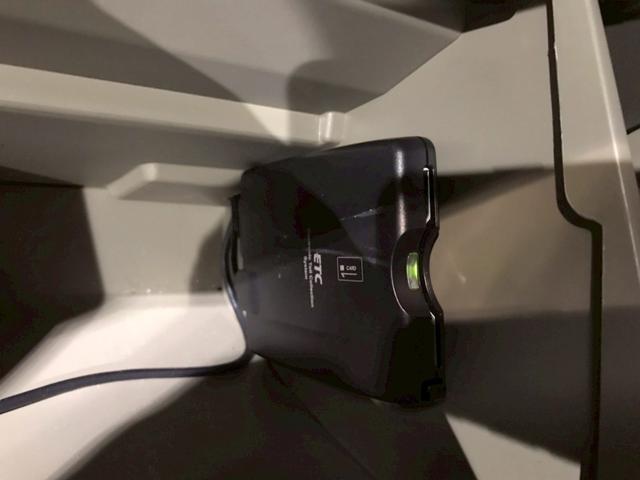 タント Ｘ　ユーザー様直接仕入　パワースライドドア　純正１４インチＡＷ　パナソニックナビ　レザー調シートカバー　オーバーヘッドコンソール　オートエアコン　電格ドアミラー　サイドバイザー　ＥＴＣ　走行３．４万キロ台（42枚目）