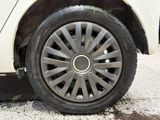 ミライース Ｄ　ユーザー様直接仕入れ車両　ＦＩＺＺ追加２連メーター　１４インチホイールキャップ　純正オーディオ　ＡＵＸ入力端子　マニュアルエアコン　パワーウィンドウ　バニティミラー　アイドリングストップ　車検整備付き（58枚目）