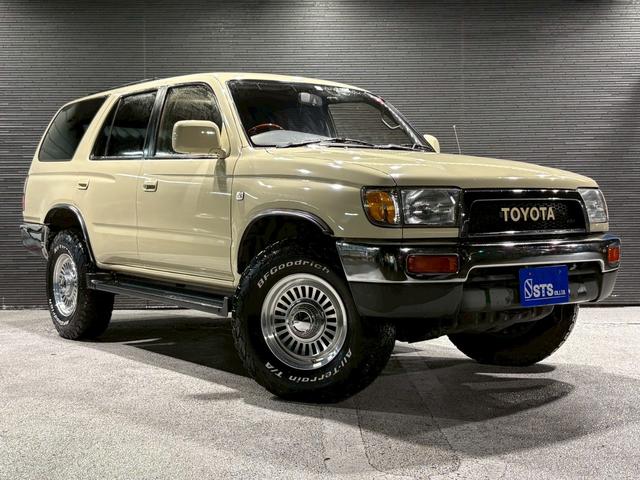 TOYOTA HILUX SURF SSR-X