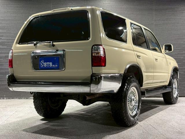 TOYOTA HILUX SURF SSR-X