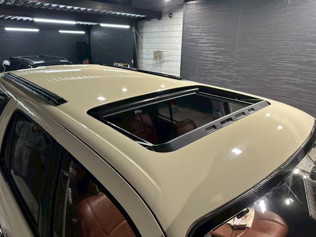 TOYOTA HILUX SURF SSR-X