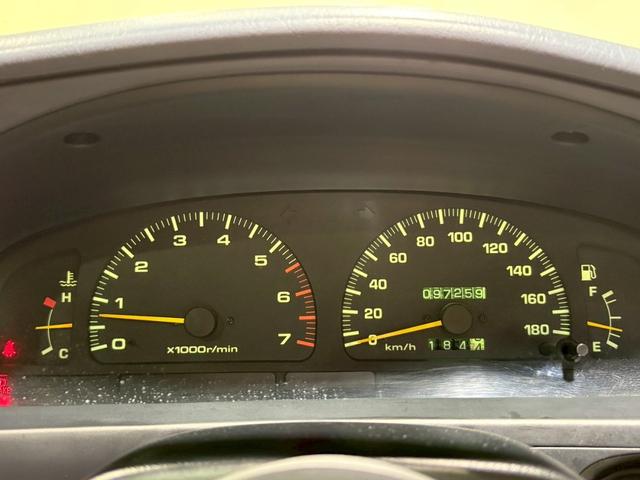 TOYOTA HILUX SURF SSR-X