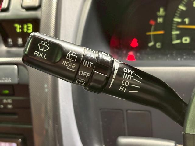 TOYOTA HILUX SURF SSR-X