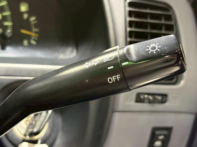 TOYOTA HILUX SURF SSR-X