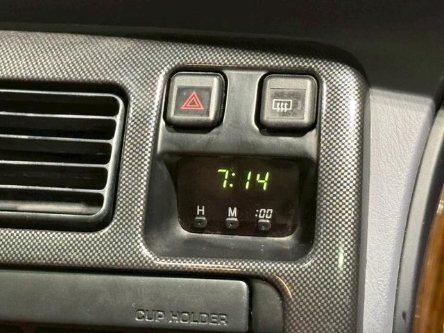 TOYOTA HILUX SURF SSR-X