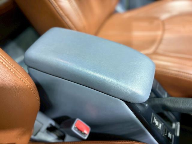 TOYOTA HILUX SURF SSR-X