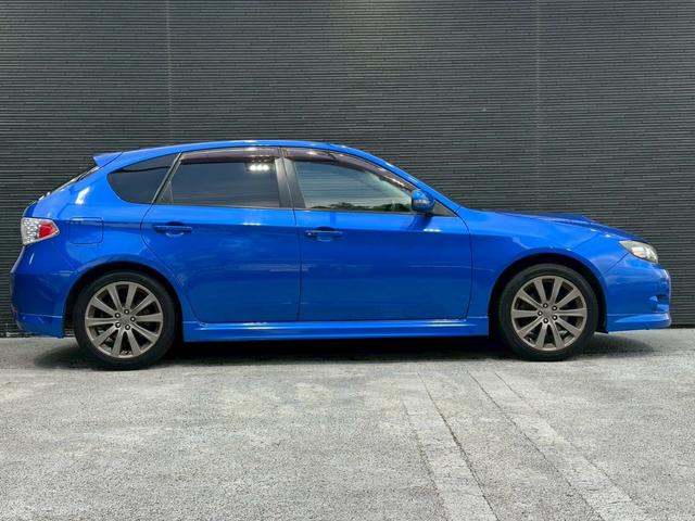 インプレッサ 2.0GT ユーザー様直接仕入れ車両 純正17インチアルミホイール フォグランプ 純正ナビ オートクルーズコントロール パワーシート ブースト計 電動格納ドアミラー プッシュスタート スマートキー ETC車載器有(10枚目)