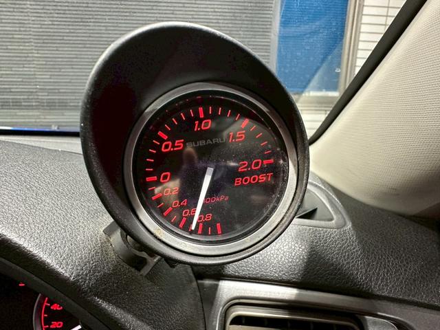 インプレッサ 2.0GT ユーザー様直接仕入れ車両 純正17インチアルミホイール フォグランプ 純正ナビ オートクルーズコントロール パワーシート ブースト計 電動格納ドアミラー プッシュスタート スマートキー ETC車載器有(24枚目)