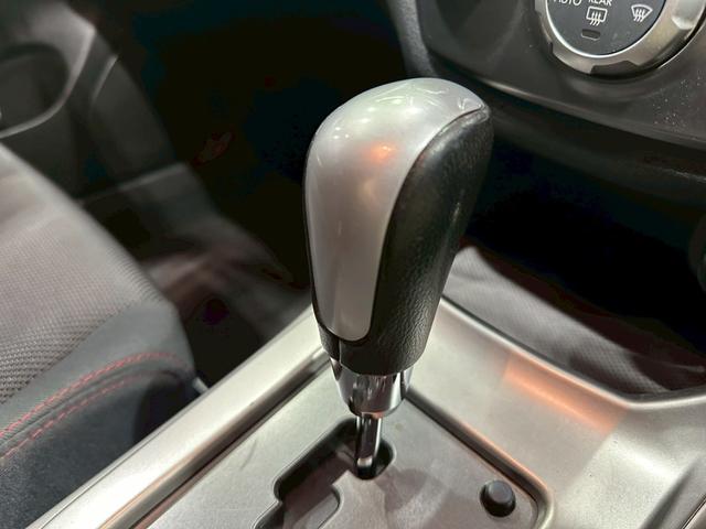 インプレッサ 2.0GT ユーザー様直接仕入れ車両 純正17インチアルミホイール フォグランプ 純正ナビ オートクルーズコントロール パワーシート ブースト計 電動格納ドアミラー プッシュスタート スマートキー ETC車載器有(35枚目)