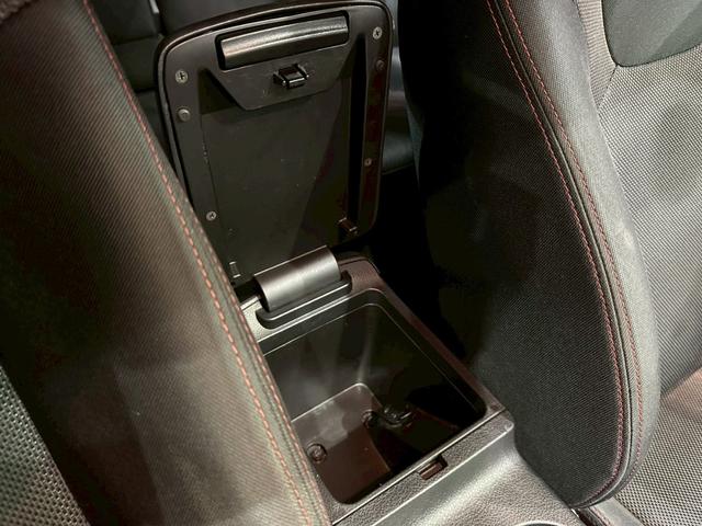 インプレッサ 2.0GT ユーザー様直接仕入れ車両 純正17インチアルミホイール フォグランプ 純正ナビ オートクルーズコントロール パワーシート ブースト計 電動格納ドアミラー プッシュスタート スマートキー ETC車載器有(37枚目)