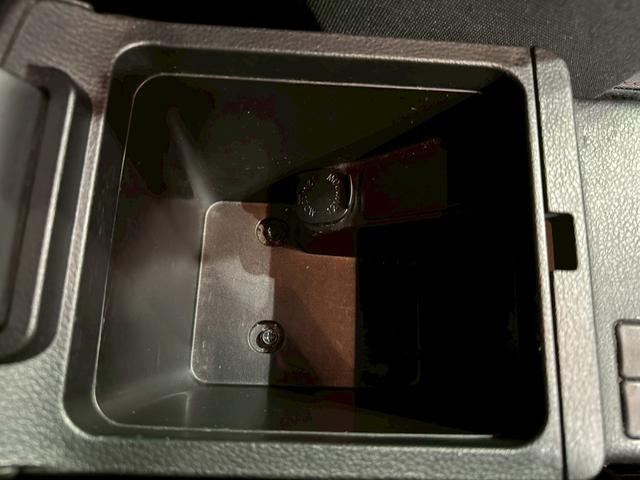 インプレッサ 2.0GT ユーザー様直接仕入れ車両 純正17インチアルミホイール フォグランプ 純正ナビ オートクルーズコントロール パワーシート ブースト計 電動格納ドアミラー プッシュスタート スマートキー ETC車載器有(38枚目)