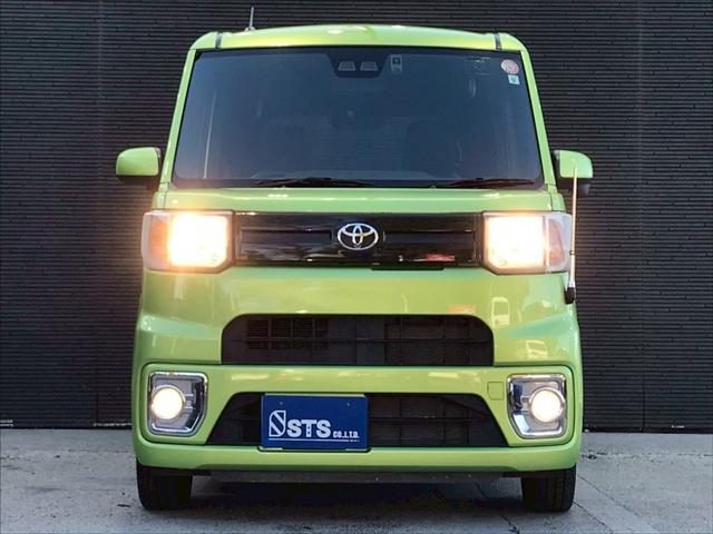 ピクシスメガ Ｄ　ＳＡＩＩＩ　ユーザー様直接仕入れ車両　プリクラッシュ　フロントフォグ　純正ナビ　Ｂｌｕｅｔｏｏｔｈ接続　バックモニター　ステアスイッチ　オートハイビーム　ドラレコ　電動格納ドアミラー　リモコンキー　走行８千キロ台（8枚目）