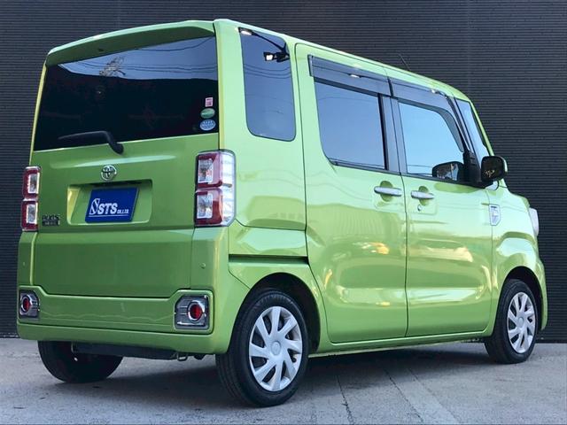 ピクシスメガ Ｄ　ＳＡＩＩＩ　ユーザー様直接仕入れ車両　プリクラッシュ　フロントフォグ　純正ナビ　Ｂｌｕｅｔｏｏｔｈ接続　バックモニター　ステアスイッチ　オートハイビーム　ドラレコ　電動格納ドアミラー　リモコンキー　走行８千キロ台（11枚目）