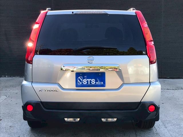 エクストレイル 20X ユーザー様直接仕入れ車両 純正17インチアルミ フォグランプ オートライト 純正ナビ バックモニター ドラレコ コーナーセンサー 電動格納ドアミラー サイドバイザー インテリジェントキー ETC車載器(12枚目)