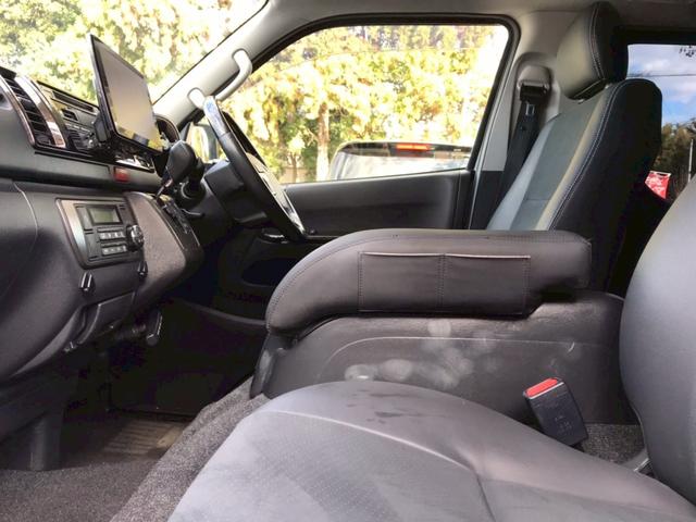 ハイエースバン スーパーGL ダークプライムII モデリスタフロントバンパー・トランクスポイラー 社外15インチAW ベッドキッド ローダウン プリクラッシュ 社外ナビ Bluetooth バックモニター ハーフレザー 社外センターコンソール ETC(50枚目)