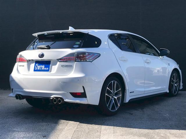 ＣＴ ＣＴ２００ｈ　Ｆスポーツ　ＴＲＤフルエアロ　ムーンルーフ　ＬＥＤライト　純正１７インチＡＷ　純正ナビ　フルセグＴＶ　ＢＴ接続　リアカメラ　パワーシート　シートヒーター　クルコン　ドラレコ　ＴＶキャンセラー　スマートキー　ＥＴＣ（11枚目）