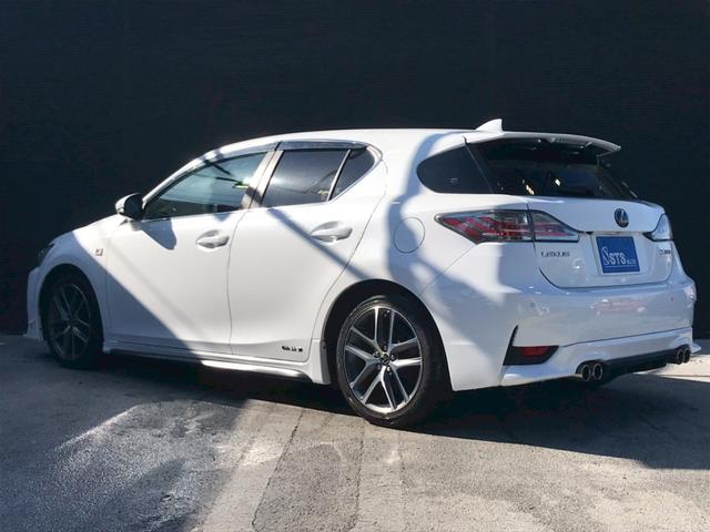 ＣＴ ＣＴ２００ｈ　Ｆスポーツ　ＴＲＤフルエアロ　ムーンルーフ　ＬＥＤライト　純正１７インチＡＷ　純正ナビ　フルセグＴＶ　ＢＴ接続　リアカメラ　パワーシート　シートヒーター　クルコン　ドラレコ　ＴＶキャンセラー　スマートキー　ＥＴＣ（13枚目）