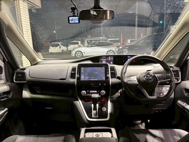 セレナ ハイウェイスター VセレクションII ユーザー様直接仕入れ 両側パワスラ 純正16インチAW LEDライト フォグ 純正ナビ フルセグTV Bluetooth アラウンドビュー フリップダウン オートクルーズ インテリジェントキー ETC(16枚目)