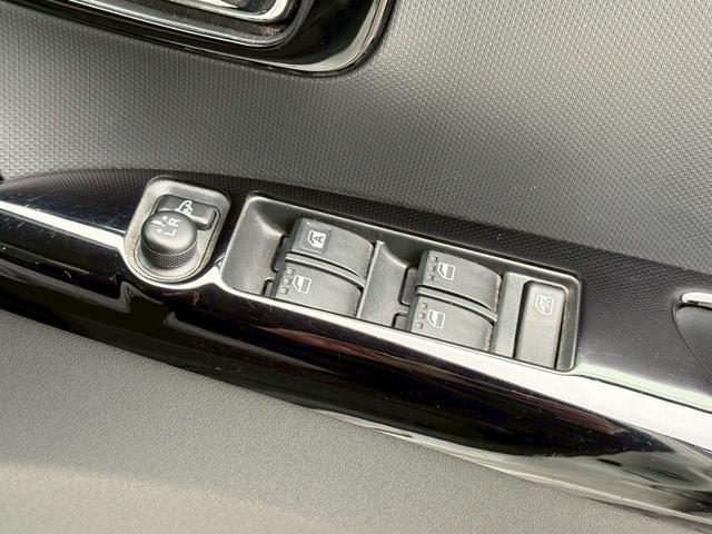 タント カスタムＲＳ　ユーザー様直接仕入れ　パワースライドドア　純正１５インチアルミ　フォグランプ　社外ナビ　フルセグＴＶ　Ｂｌｕｅｔｏｏｔｈ接続　バックモニター　オートエアコン　電格ドアミラー　スマートキー　ＥＴＣ車載器（31枚目）