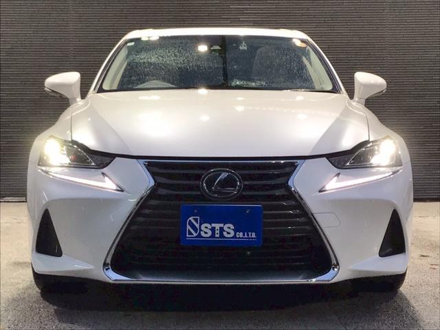ＩＳ ＩＳ３００ｈ　バージョンＬ　ユーザー様仕入れ　ムーンルーフ　ＬＥＤライト　純正アルミ　ベージュ革シート　ベンチレーション　純正ナビ　フルセグＴＶ　ＢＴ接続　ステアヒーター　サンシェード　ＢＳＭ　マークレビンソン　予備キー　ＥＴＣ（8枚目）