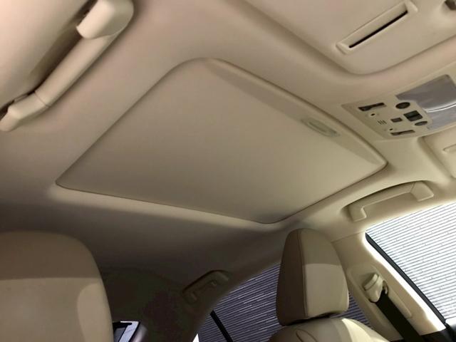 ＩＳ ＩＳ３００ｈ　バージョンＬ　ユーザー様仕入れ　ムーンルーフ　ＬＥＤライト　純正アルミ　ベージュ革シート　ベンチレーション　純正ナビ　フルセグＴＶ　ＢＴ接続　ステアヒーター　サンシェード　ＢＳＭ　マークレビンソン　予備キー　ＥＴＣ（33枚目）
