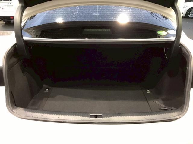 ＩＳ ＩＳ３００ｈ　バージョンＬ　ユーザー様仕入れ　ムーンルーフ　ＬＥＤライト　純正アルミ　ベージュ革シート　ベンチレーション　純正ナビ　フルセグＴＶ　ＢＴ接続　ステアヒーター　サンシェード　ＢＳＭ　マークレビンソン　予備キー　ＥＴＣ（66枚目）