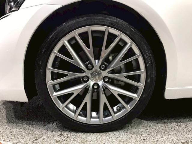 ＩＳ ＩＳ３００ｈ　バージョンＬ　ユーザー様仕入れ　ムーンルーフ　ＬＥＤライト　純正アルミ　ベージュ革シート　ベンチレーション　純正ナビ　フルセグＴＶ　ＢＴ接続　ステアヒーター　サンシェード　ＢＳＭ　マークレビンソン　予備キー　ＥＴＣ（69枚目）