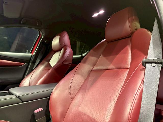 ＭＡＺＤＡ３ファストバック ２０Ｓバーガンディ　セレクション　車高調　社外１９インチＡＷ　純正ナビ　ＴＶ　アラウンドビュー　ＬＥＤヘッドライト　レザーシート　パワーシート　シートヒーター　ＢＯＳＥサウンド　ステアヒーター　ＨＵＤ　ＢＳＭ　アドバンストキー　ＥＴＣ（53枚目）