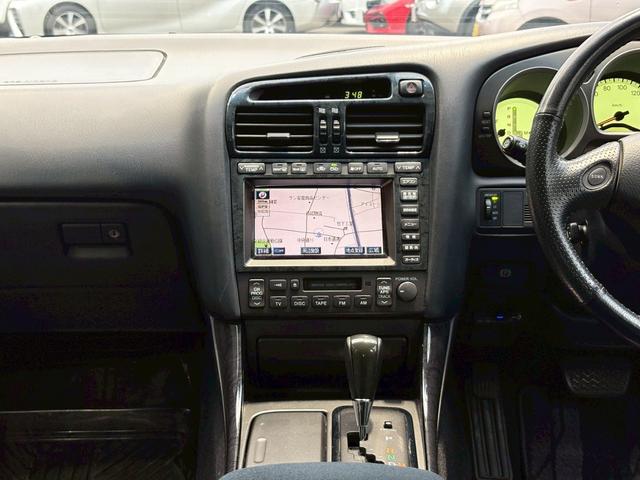 アリスト Ｓ３００ベルテックスエディション　社外１９インチＡＷ　リアスポイラー　フォグランプ　別エンブレム　２ＪＺエンジン　純正ナビ　パワーシート　革巻きステア　オートクルーズ　オートライト　リモコンキー　スペアキー　走行４．８万キロ台（34枚目）