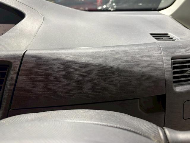 ムーヴ Ｘ　ユーザー様直接仕入れ　純正１４インチＡＷ　ＣＤオーディオ　ベージュシート　オートエアコン　バニティミラー　電格ミラー　ｅｃｏＩＤＯＬ／ｅｃｏＭＯＤＥ　プッシュスタート　スマートキー　走行４．５万キロ台（21枚目）