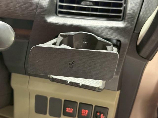 ムーヴ Ｘ　ユーザー様直接仕入れ　純正１４インチＡＷ　ＣＤオーディオ　ベージュシート　オートエアコン　バニティミラー　電格ミラー　ｅｃｏＩＤＯＬ／ｅｃｏＭＯＤＥ　プッシュスタート　スマートキー　走行４．５万キロ台（24枚目）