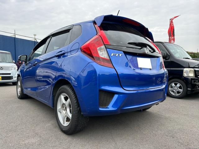 フィット １３Ｇ・Ｆパッケージ　車検整備付　キーレス　電格ミラー　ＣＤ　ナビ　ＥＴＣ　バックカメラ（17枚目）