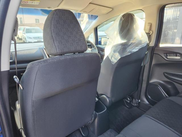 フィット １３Ｇ・Ｆパッケージ　車検整備付　キーレス　電格ミラー　ＣＤ　ナビ　ＥＴＣ　バックカメラ（28枚目）