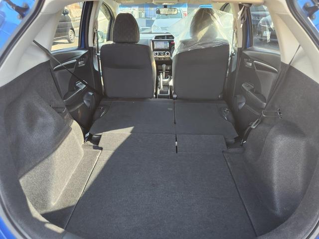 フィット １３Ｇ・Ｆパッケージ　車検整備付　キーレス　電格ミラー　ＣＤ　ナビ　ＥＴＣ　バックカメラ（32枚目）