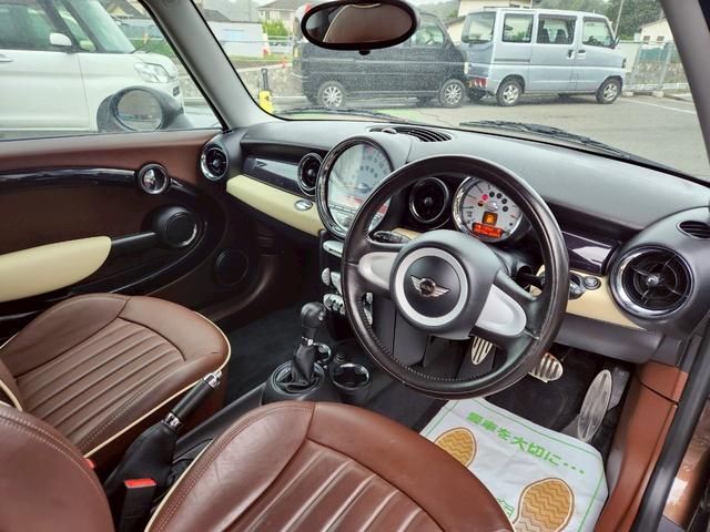 ＭＩＮＩ クーパー　クラブマン　車検整備付　キーレス　電格ミラー　ＣＤ　シートヒーター　アルミホイール（16枚目）