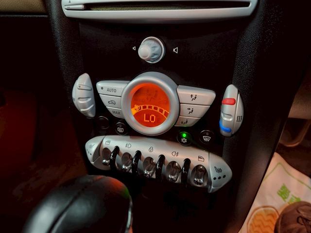 ＭＩＮＩ クーパー　クラブマン　車検整備付　キーレス　電格ミラー　ＣＤ　シートヒーター　アルミホイール（29枚目）