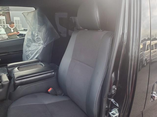 ハイエースバン スーパーＧＬ　ダークプライムＩＩ　ワンオーナー　車検整備付　キーレス　電格ミラー　ＣＤ　ＴＶ　ナビ　ＥＴＣ　バックモニター（22枚目）