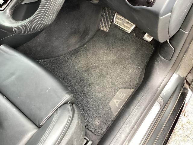A5スポーツバック 2.0TFSIクワトロSラインコンペティションプラス 限定車 ETC バックカメラ DVD シートヒーター クローズコントロール(14枚目)