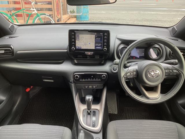 ヤリス Z ワンオーナー 禁煙 ナビ ETC Bluetooth シートヒーター クルーズコントロール オートハイビーム エアコン パワステ パワーウィンドウ スマートキー2本(3枚目)