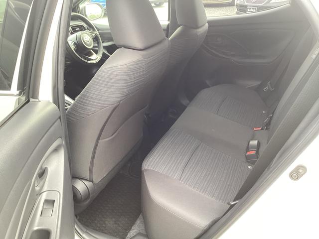 ヤリス Z ワンオーナー 禁煙 ナビ ETC Bluetooth シートヒーター クルーズコントロール オートハイビーム エアコン パワステ パワーウィンドウ スマートキー2本(28枚目)