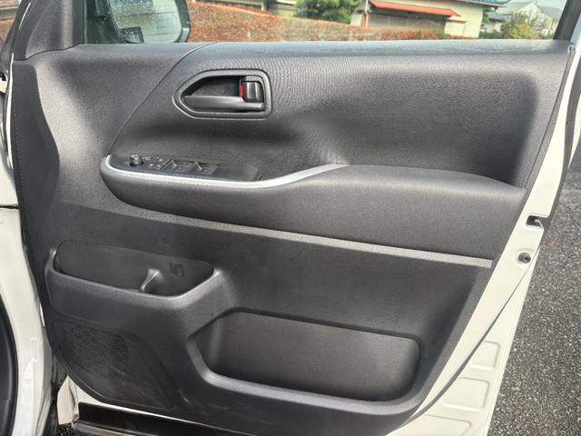 ヴォクシー ハイブリッドS-G(11枚目)