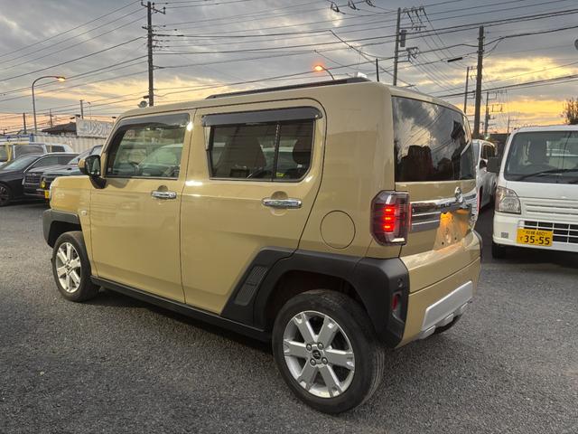 理由２【人件費を削減】→仕入、商品化、ご商談、ご納車、中古車販売に関わる仕事を少人数で行なっております。その為細かい傷のチェックまで代行で行うことができません。