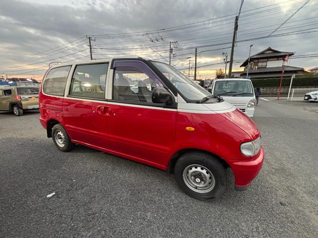 セレナカーゴ (8枚目)