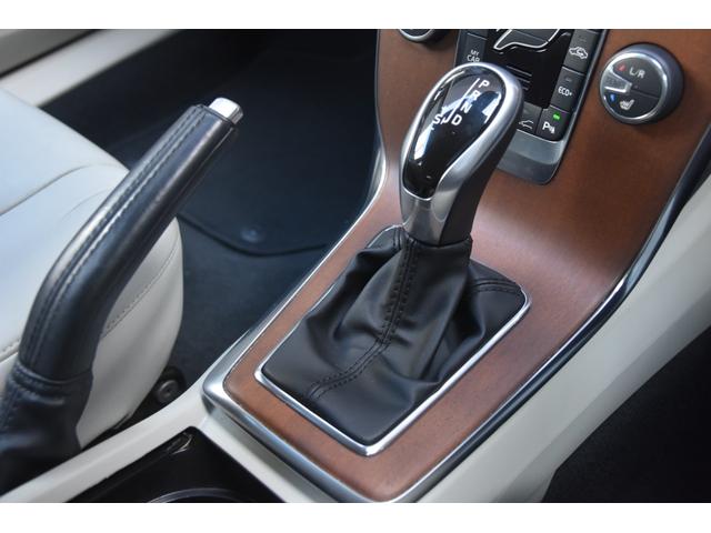 V40 D4 インスクリプション ナビ バックカメラ BT/TV/USB/CD/DVD 白革 前席パワーシート 前席シートヒーター D席メモリ機能 LEDライト ETC ACC BLIS 純正17インチホイール(24枚目)